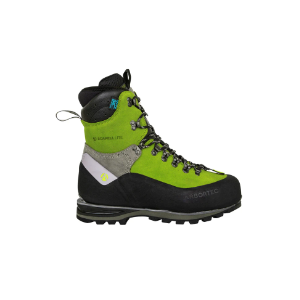cat-chainsaw-boot